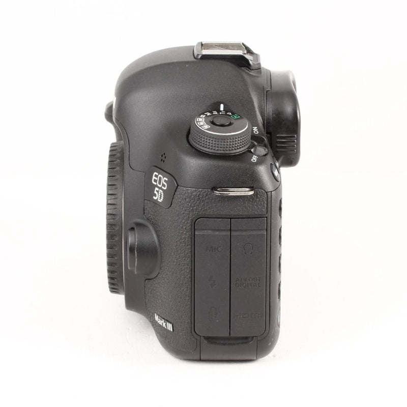Canon Eos 5D Mark III Corpo 66.700 scatti usato 293022005474