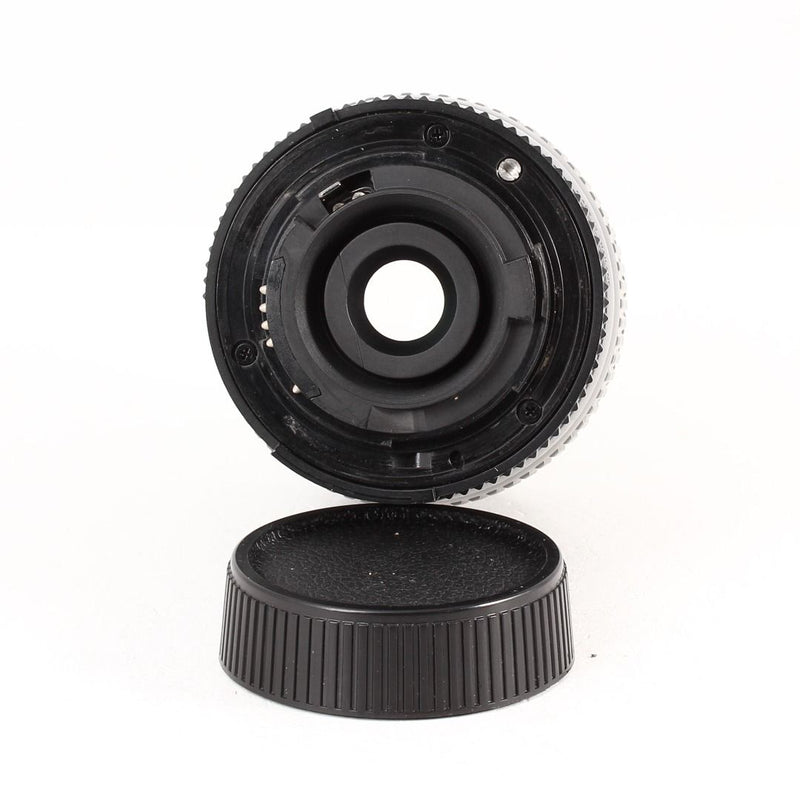 Nikon AF Nikkor 28-80mm f/3.5-5.6 D usato 407370