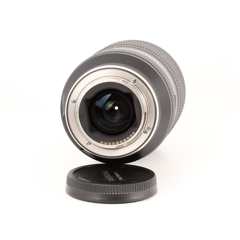 Tamron 50-300mm f/4.5-6.3 Di III VC VXD per Sony E 005646 usato