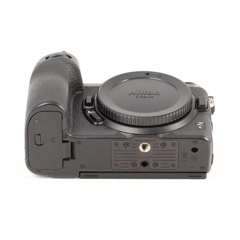 Nikon Z6 Corpo Nital 14.100 scatti usato 6026192